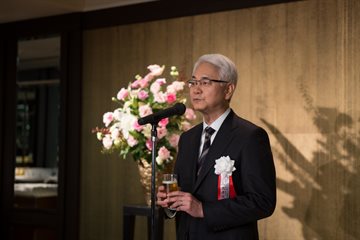 ユーザー会副会長山岡 孝次様に、乾杯のご発声をいただきました。